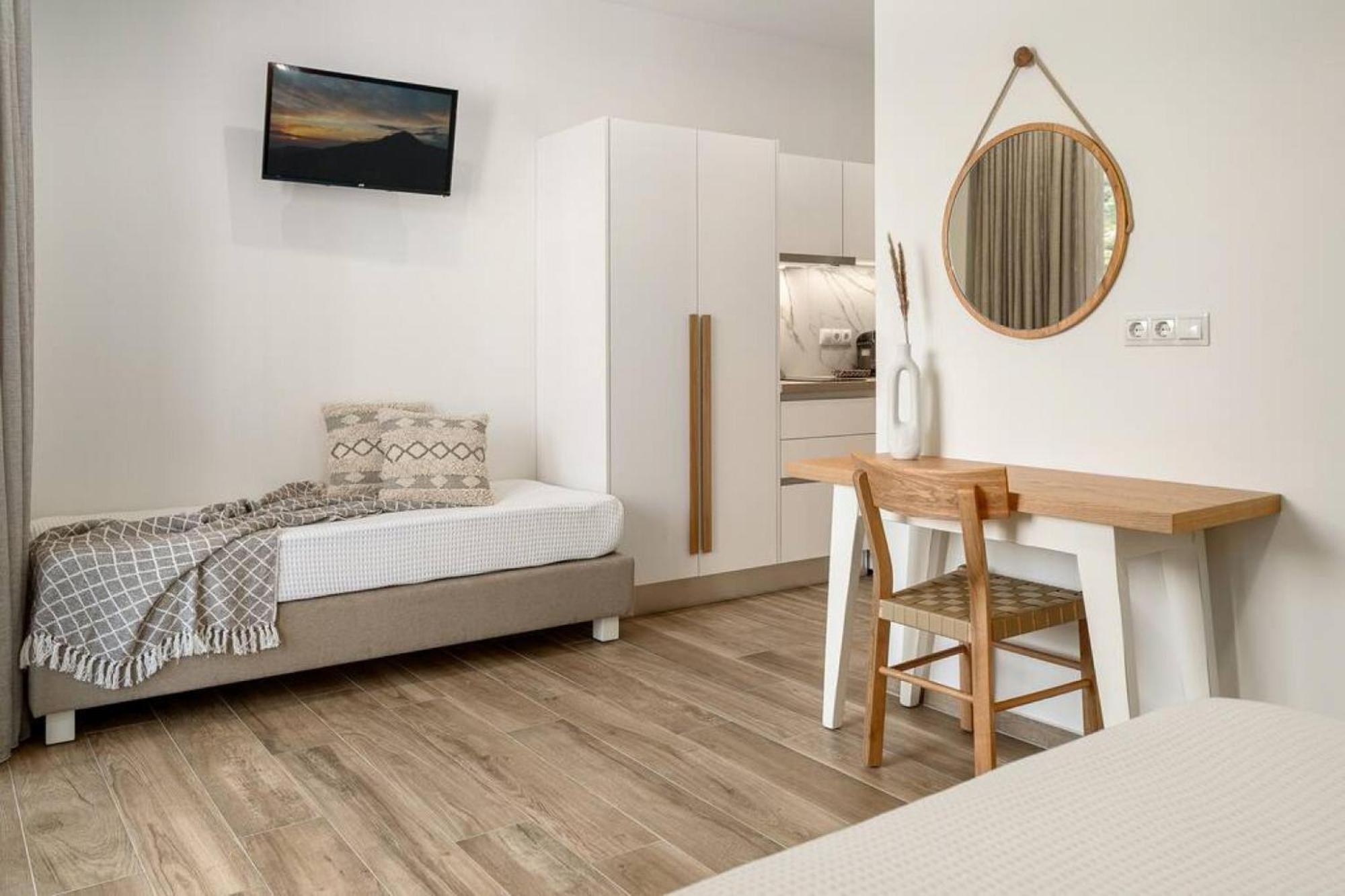 Kayy Apartments 3 In Matala 外观 照片